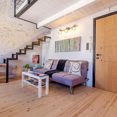 Apartment Art Loft Venetian Well