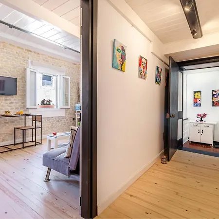 Apartment Art Loft Venetian Well *